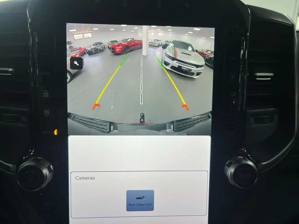 Dodge RAM 5,7l V8 *LARAMIE/12 Zoll Display/LED/AHK/SHZ 06/2023-photo-19