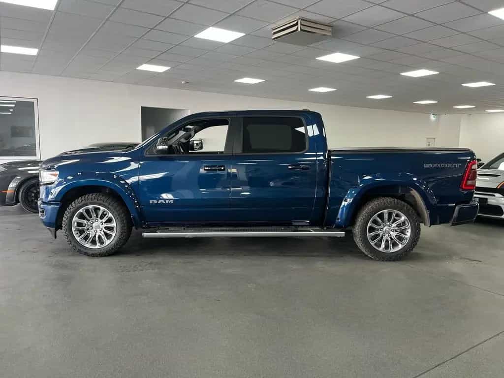 Dodge RAM 5,7l V8 *LARAMIE/12 Zoll Display/LED/AHK/SHZ 06/2023-photo-5