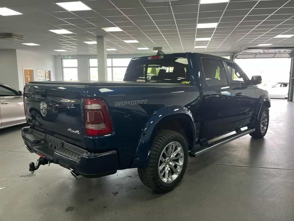 Dodge RAM 5,7l V8 *LARAMIE/12 Zoll Display/LED/AHK/SHZ 06/2023-photo-8