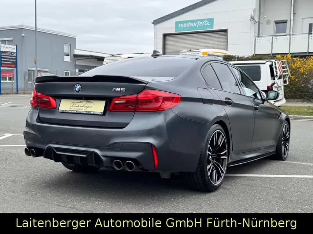 BMW M5 xDrive*HEAD-UP*SOFT-CLOSE*CARBON*B&W*360° CAM 02/2019-photo-1