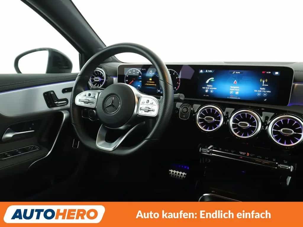 Mercedes-Benz A-Class 250 AMG Line Aut.*NAVI*CAM*LED*ACC*PDC*SHZ* 06/2019-photo-12