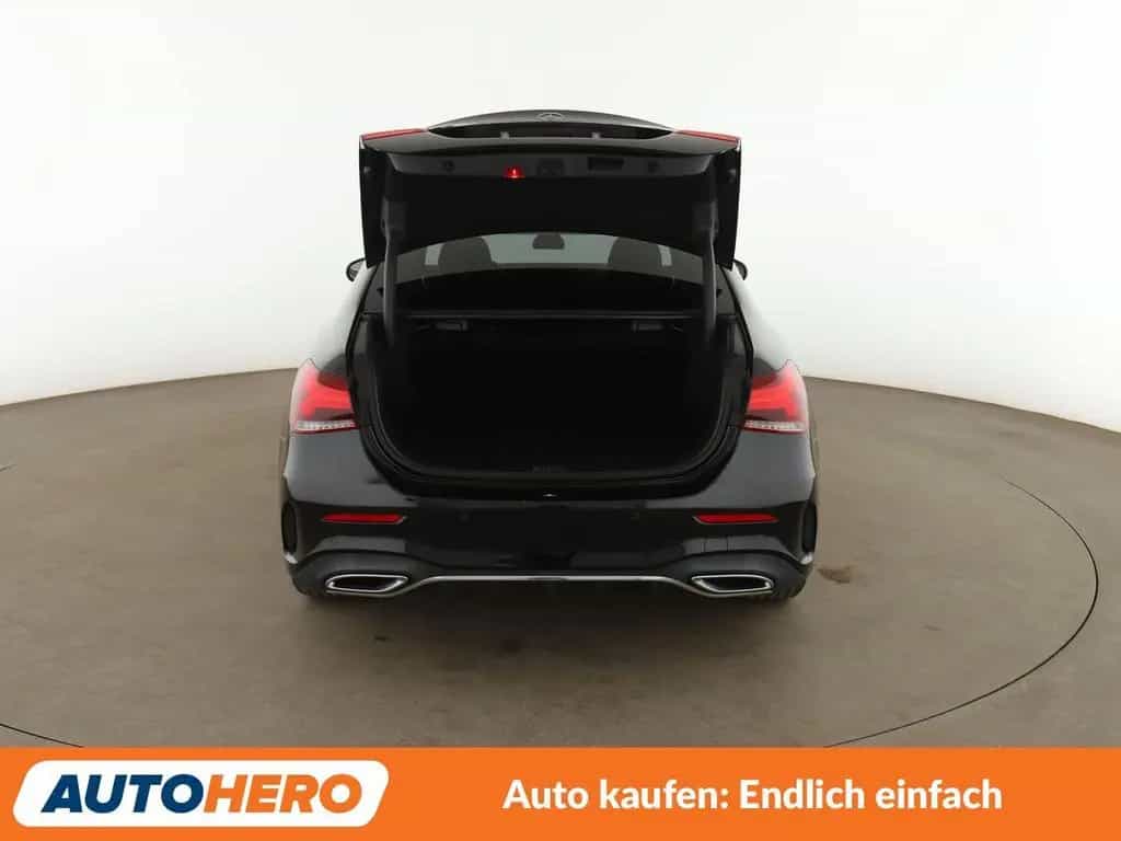 Mercedes-Benz A-Class 250 AMG Line Aut.*NAVI*CAM*LED*ACC*PDC*SHZ* 06/2019-photo-16