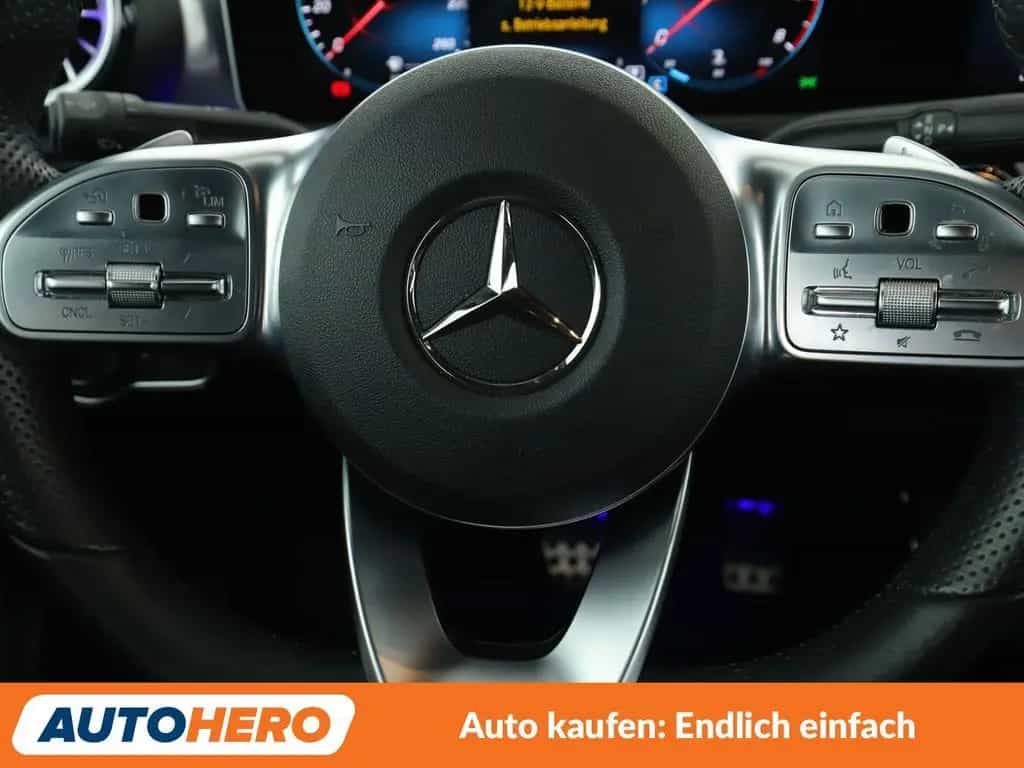 Mercedes-Benz A-Class 250 AMG Line Aut.*NAVI*CAM*LED*ACC*PDC*SHZ* 06/2019-photo-18