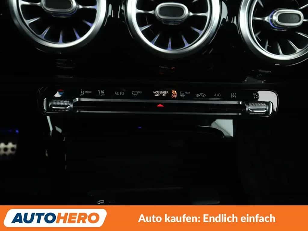 Mercedes-Benz A-Class 250 AMG Line Aut.*NAVI*CAM*LED*ACC*PDC*SHZ* 06/2019-photo-22