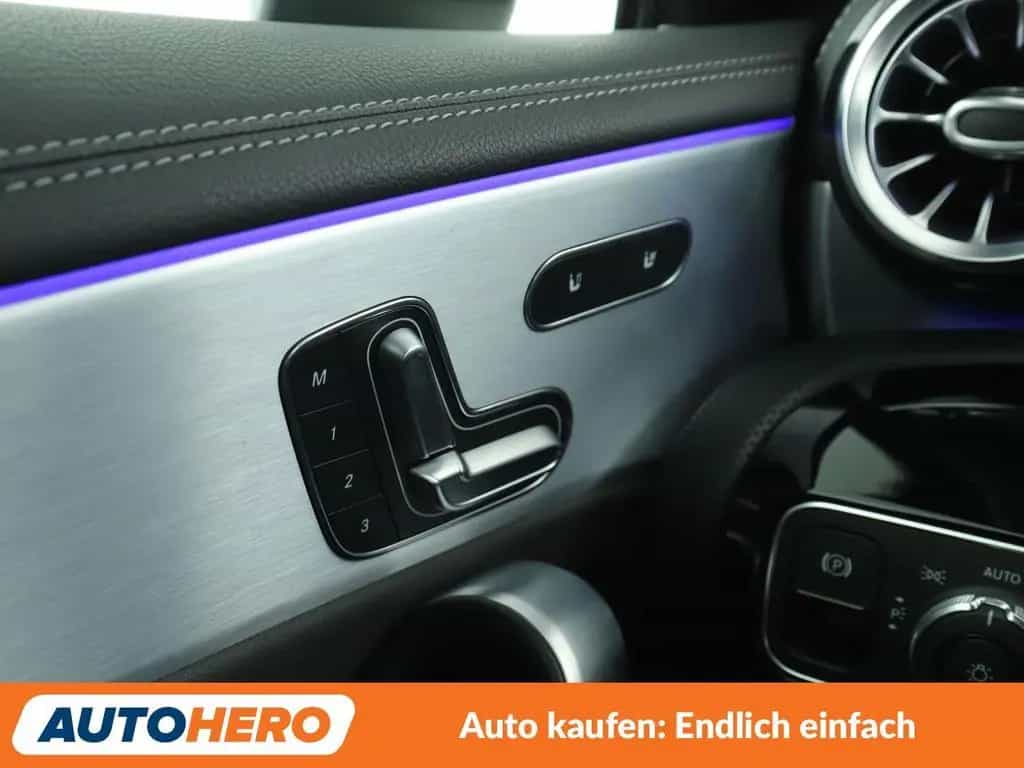 Mercedes-Benz A-Class 250 AMG Line Aut.*NAVI*CAM*LED*ACC*PDC*SHZ* 06/2019-photo-26