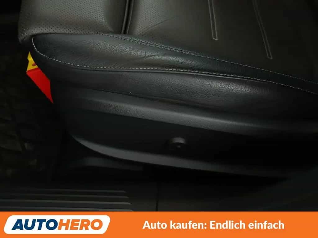 Mercedes-Benz A-Class 250 AMG Line Aut.*NAVI*CAM*LED*ACC*PDC*SHZ* 06/2019-photo-28