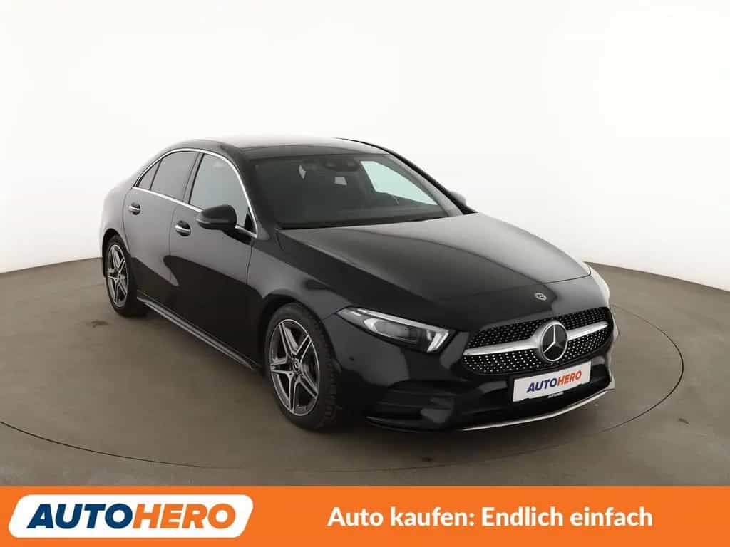 Mercedes-Benz A-Class 250 AMG Line Aut.*NAVI*CAM*LED*ACC*PDC*SHZ* 06/2019-photo-7