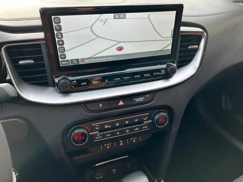 Kia Ceed SW 1.5 T-GDI DCT Vision Komfort+ Navi Kamer 06/2025-photo-14