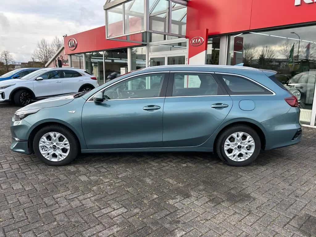 Kia Ceed SW 1.5 T-GDI DCT Vision Komfort+ Navi Kamer 06/2025-photo-2