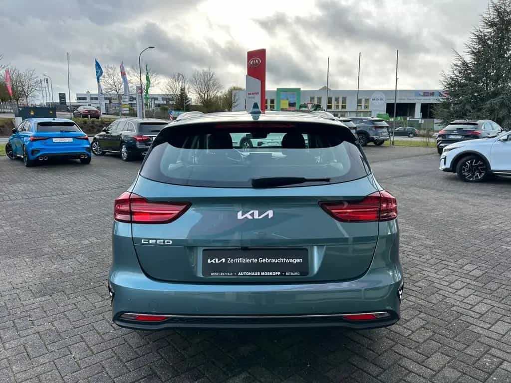 Kia Ceed SW 1.5 T-GDI DCT Vision Komfort+ Navi Kamer 06/2025-photo-4