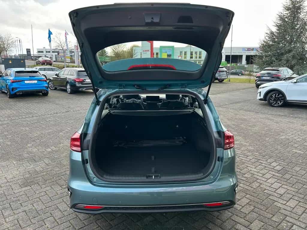 Kia Ceed SW 1.5 T-GDI DCT Vision Komfort+ Navi Kamer 06/2025-photo-5