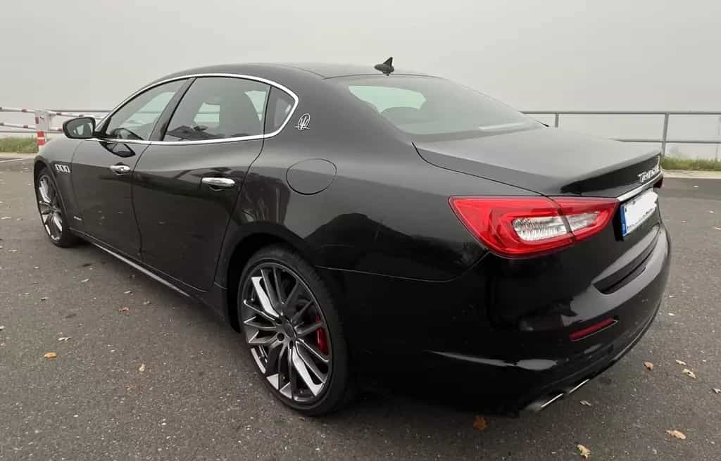 Maserati Quattroporte 3.0 V6 GranSport S Q4 Automatik... 03/2018-photo-5