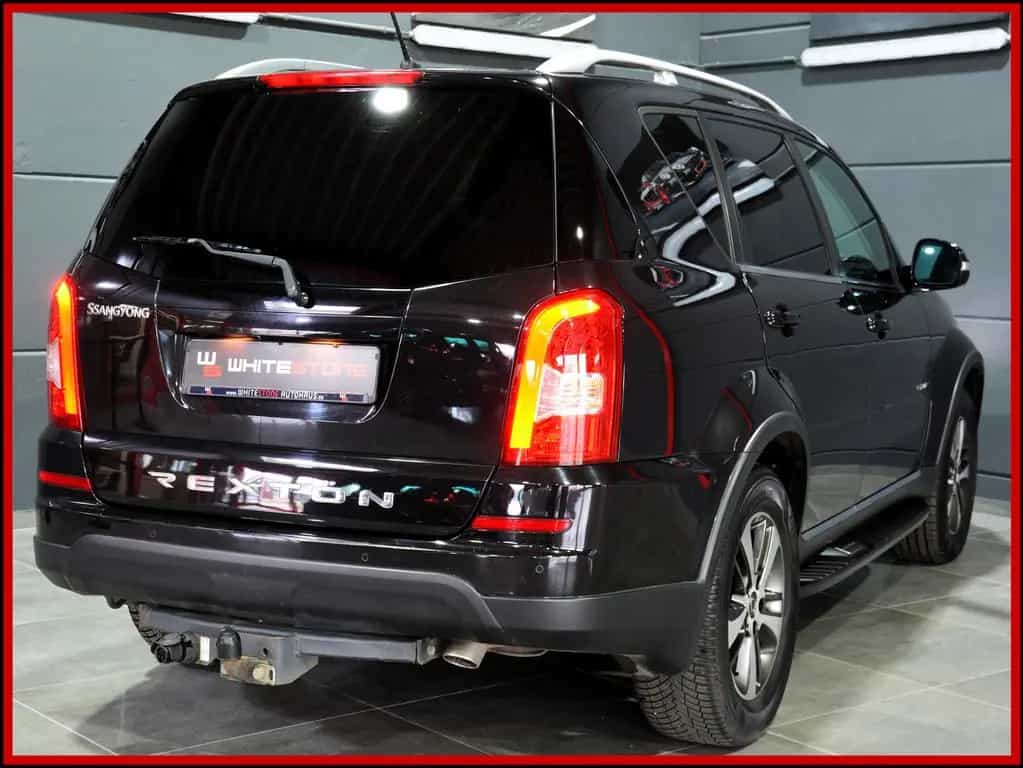 Ssangyong REXTON W Sapphire 4WD Aut 7 Sitze Leder AHK 3.5t 10/2016-photo-8