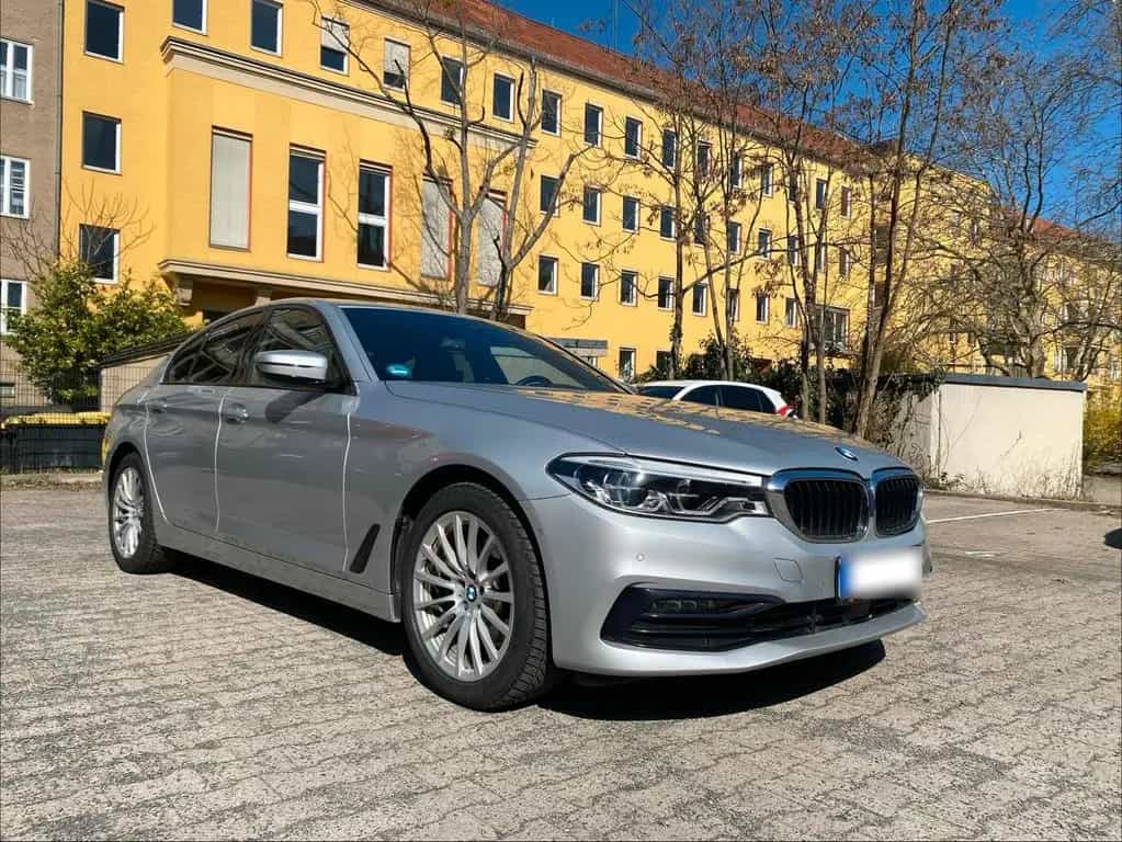 BMW 5 Series 520d Sport Line Dig. Tacho, Headup, Keyless 10/2019-photo-4