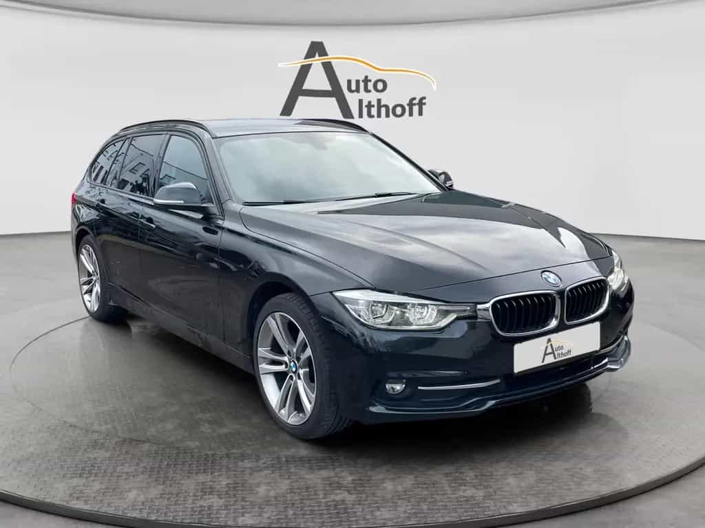BMW 3 Series 10/2018-photo-0