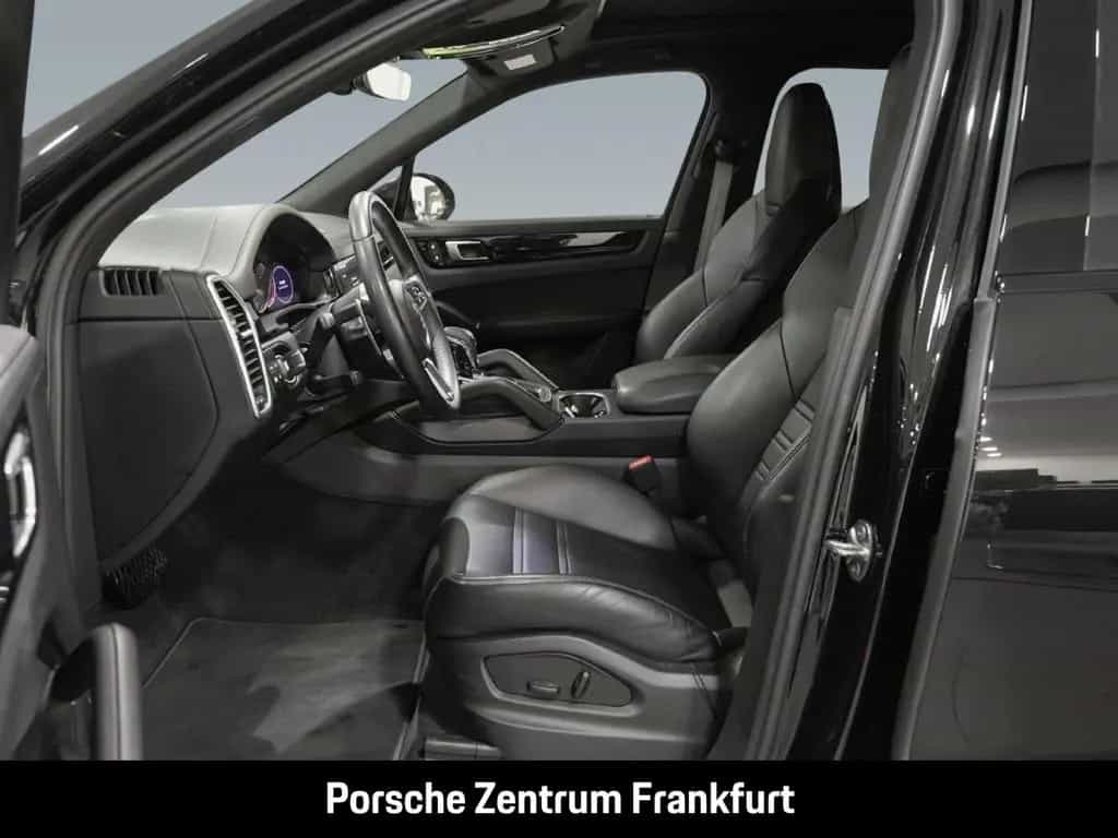 Porsche Cayenne Platinum Edition Luftfederung BOSE LED 09/2022-photo-10