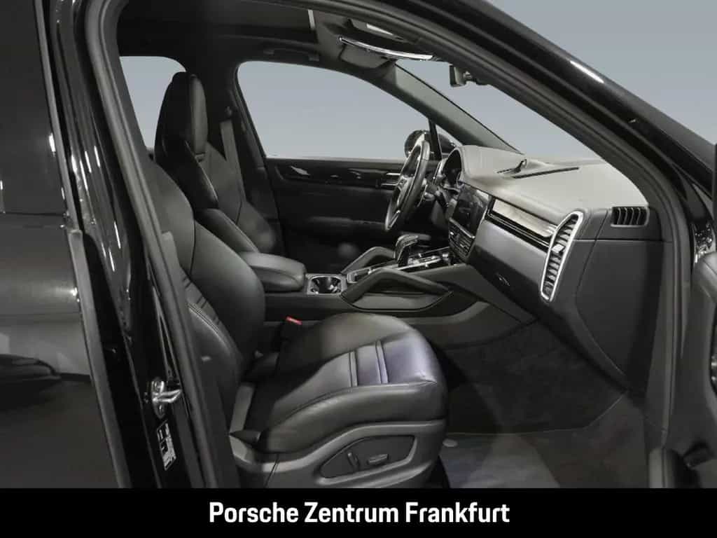 Porsche Cayenne Platinum Edition Luftfederung BOSE LED 09/2022-photo-16
