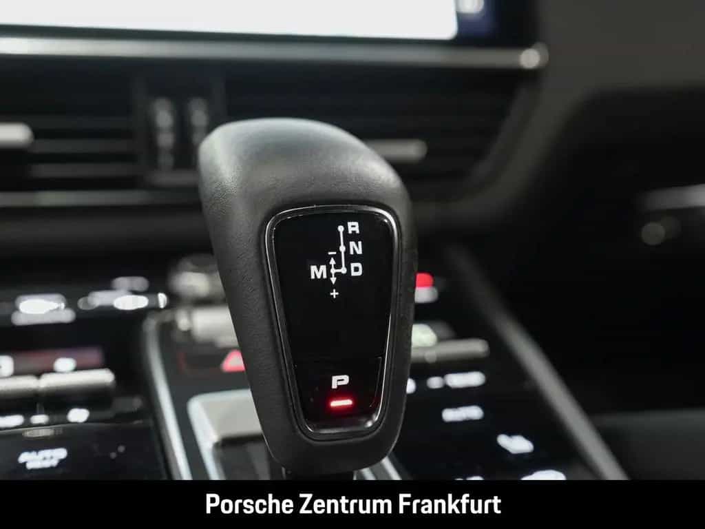 Porsche Cayenne Platinum Edition Luftfederung BOSE LED 09/2022-photo-24