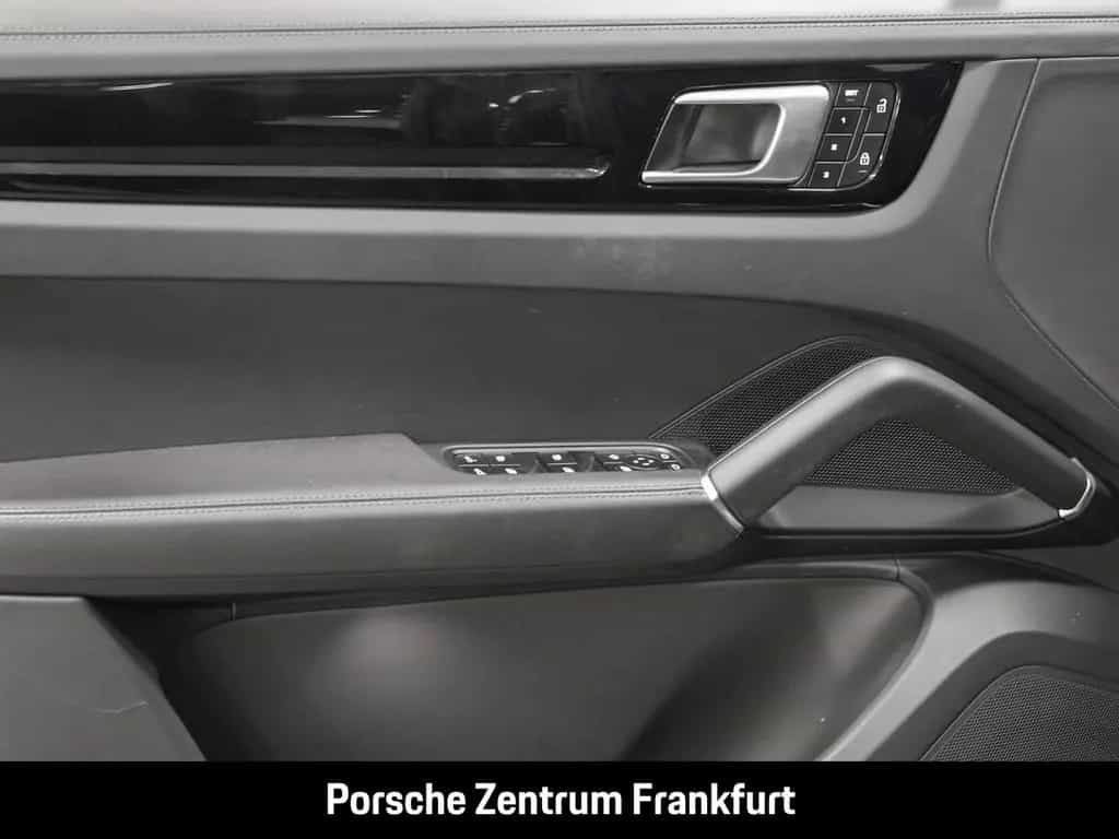 Porsche Cayenne Platinum Edition Luftfederung BOSE LED 09/2022-photo-29