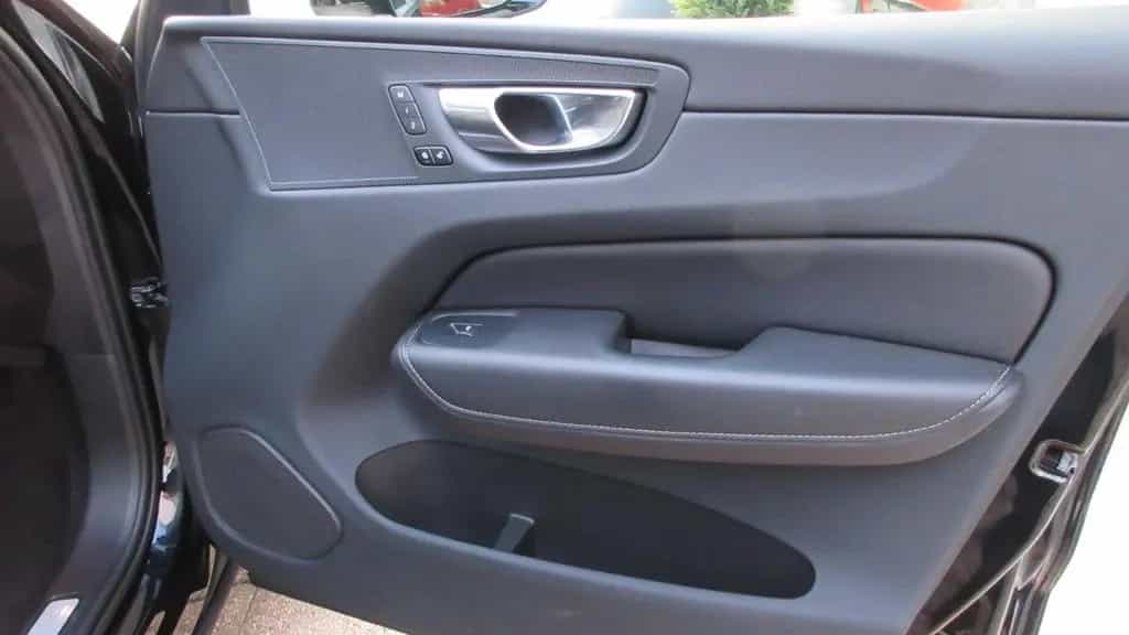 Volvo XC60 B4 | Google | LED | Tempomat | Kamera 12/2022-photo-12