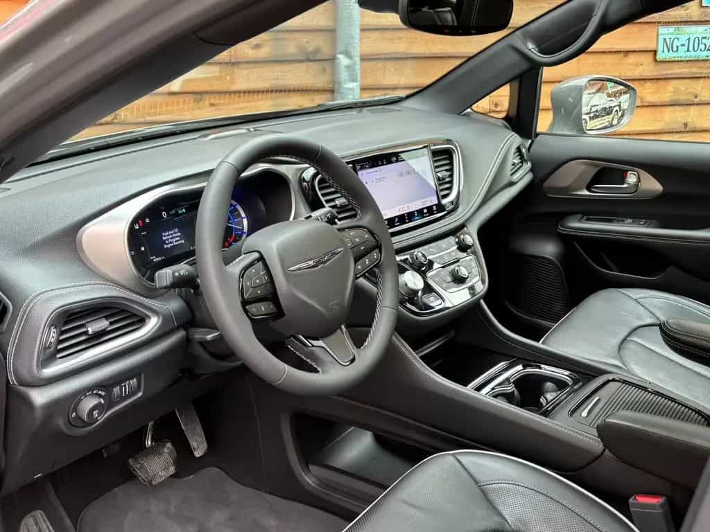 Chrysler Pacifica Hybrid LIMITED S Pano ACC LED 360° 7S. 05/2023-photo-22