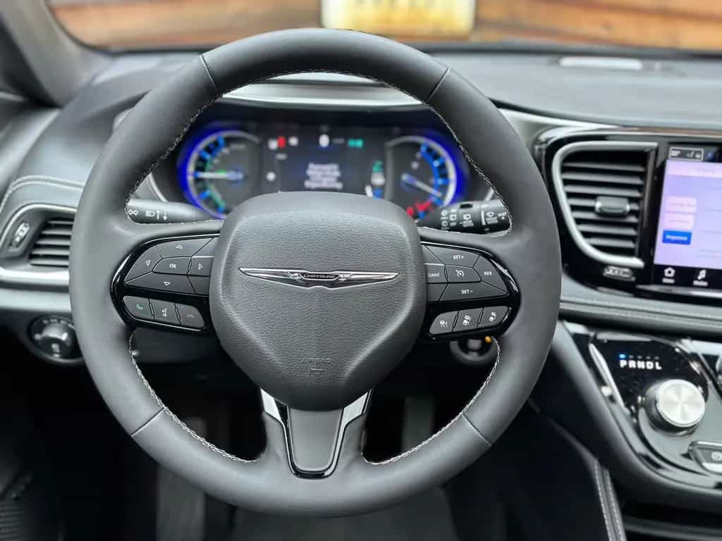 Chrysler Pacifica Hybrid LIMITED S Pano ACC LED 360° 7S. 05/2023-photo-23