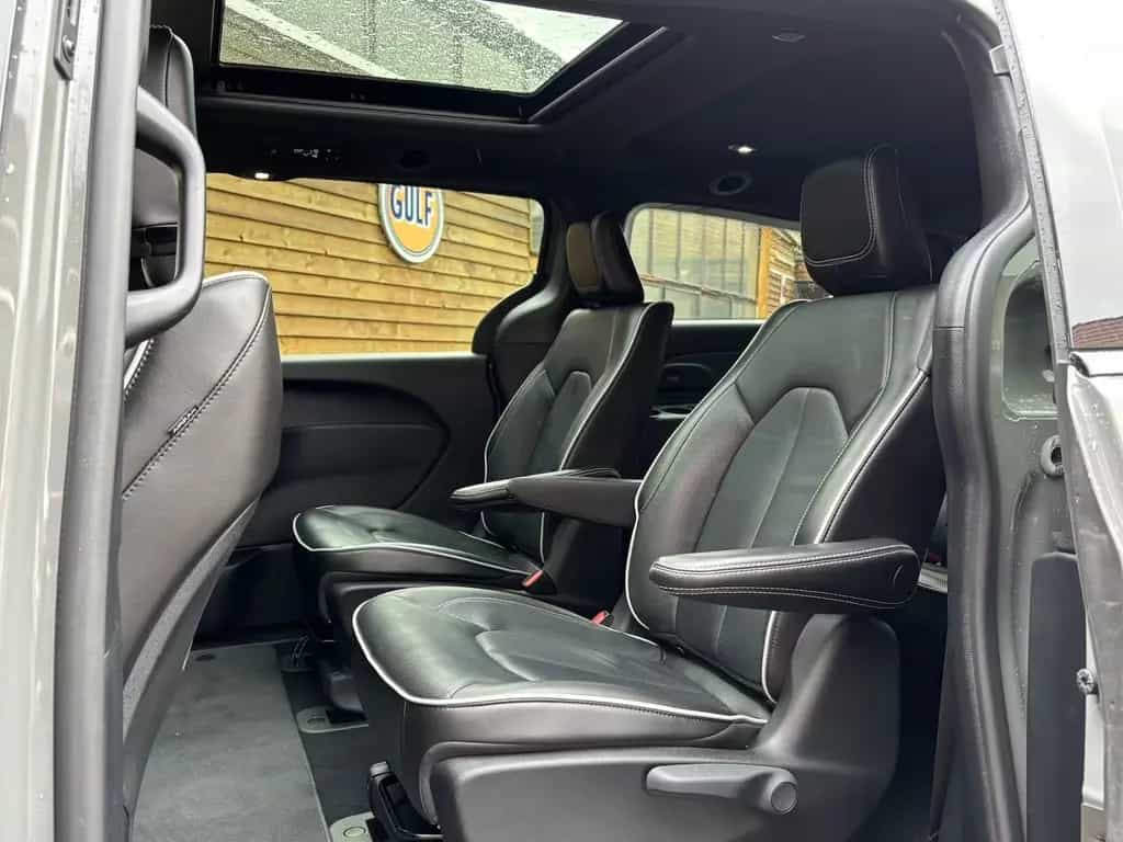 Chrysler Pacifica Hybrid LIMITED S Pano ACC LED 360° 7S. 05/2023-photo-26