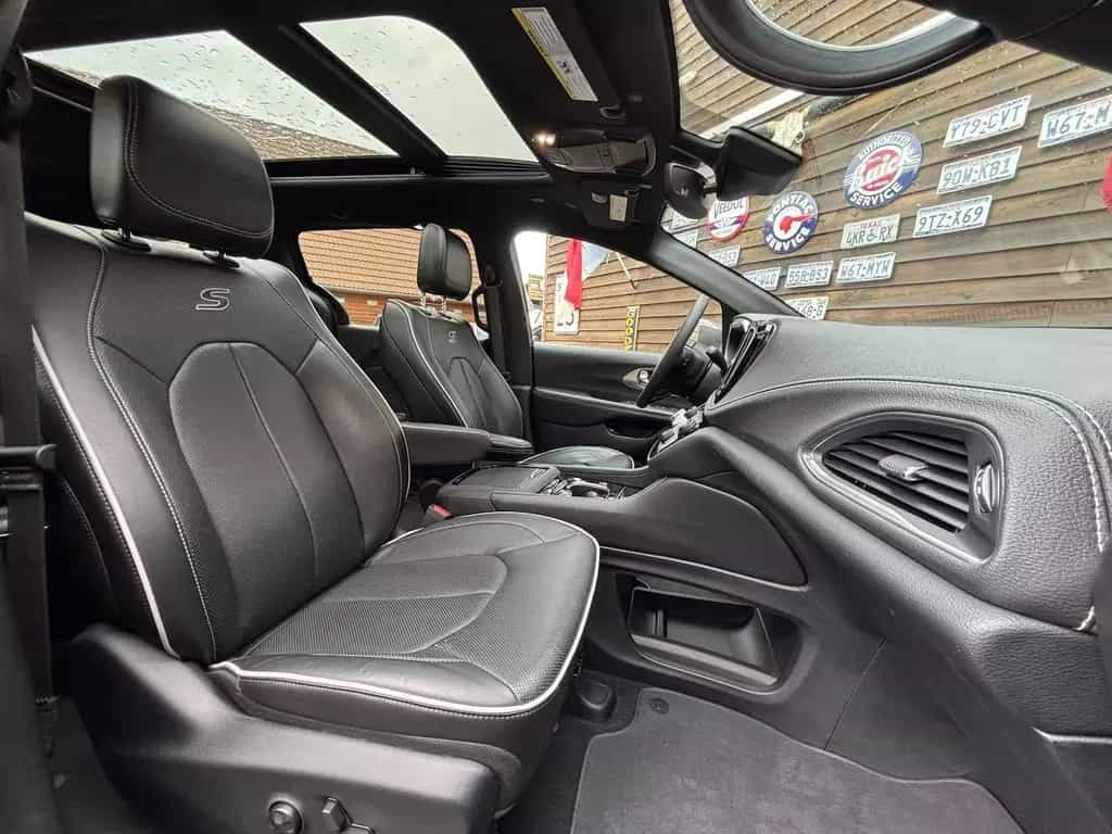 Chrysler Pacifica Hybrid LIMITED S Pano ACC LED 360° 7S. 05/2023-photo-29