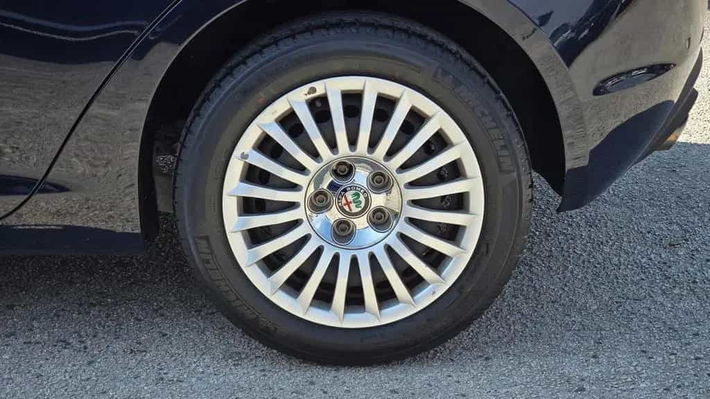 Alfa Romeo Giulietta 1.6 JTDm 120 CV 07/2018-photo-11