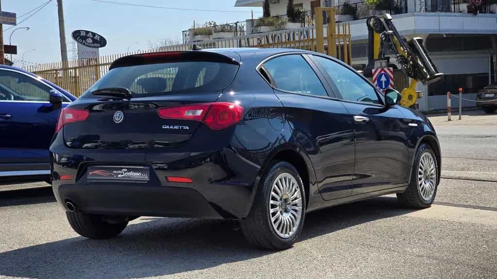 Alfa Romeo Giulietta 1.6 JTDm 120 CV 07/2018-photo-4