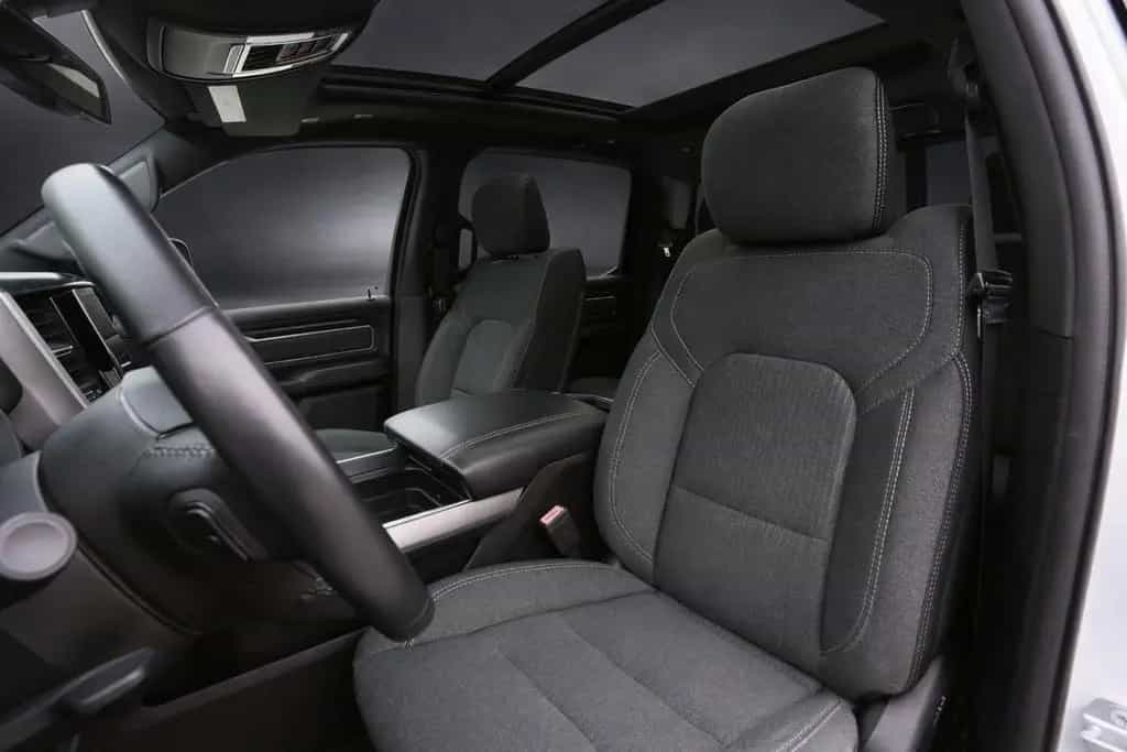 Dodge RAM 1500 CREW CAB*PANO*NAVI*KAM*AHK*UNFALLFREI* 11/2019-photo-21