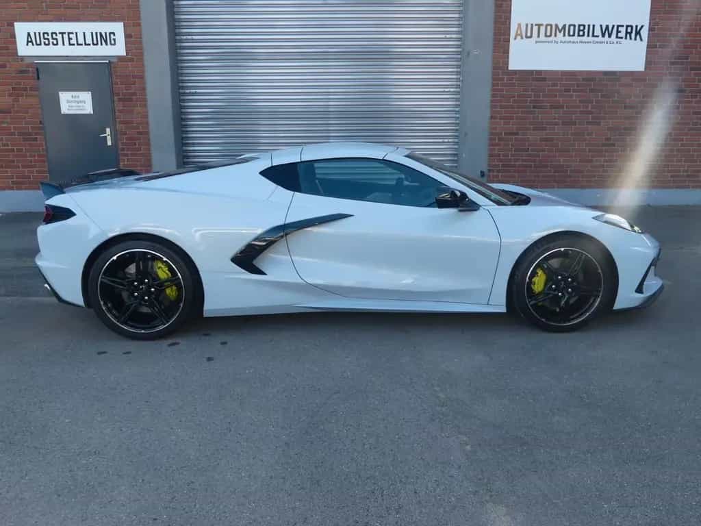 Corvette C8 Targa Launch Edition 3LT*Z51*BRD*8900 km*TOP! 06/2022-photo-1