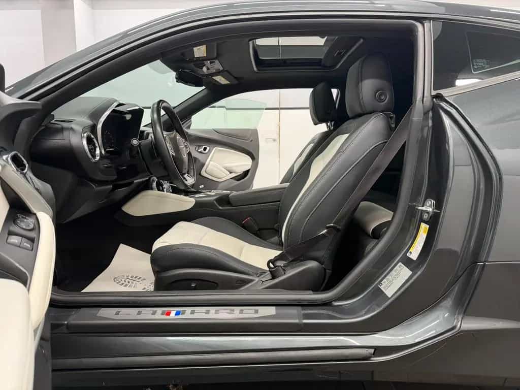 Chevrolet Camaro 3.6 RS 2LT/HUD/Memo/Sitzbel/Bi-Colour/20" 07/2016-photo-14