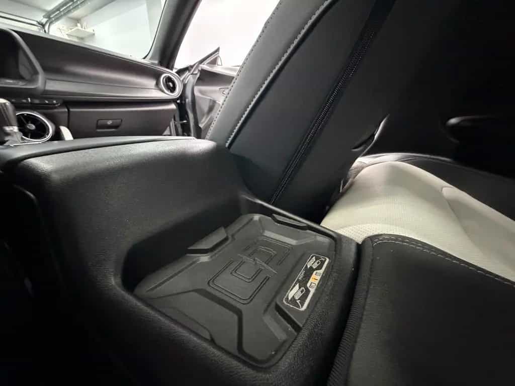 Chevrolet Camaro 3.6 RS 2LT/HUD/Memo/Sitzbel/Bi-Colour/20" 07/2016-photo-34