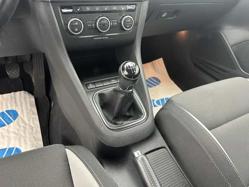 Volkswagen Golf Life "MULTI-SITZH-PDC-ALU" 07/2014-photo-21