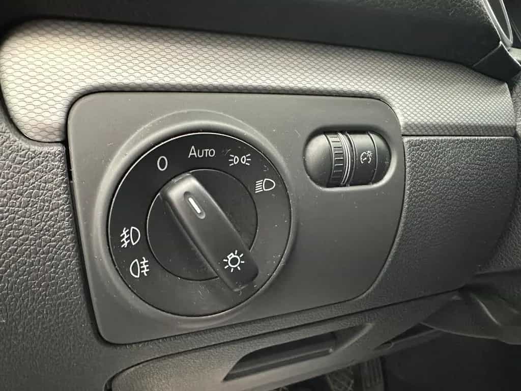 Volkswagen Golf Life "MULTI-SITZH-PDC-ALU" 07/2014-photo-22