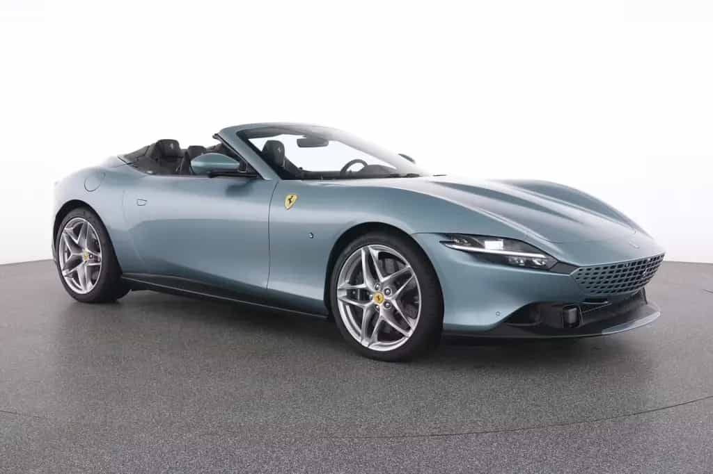 Ferrari Roma Spider Special Color Celleste Trevi 05/2025-photo-14