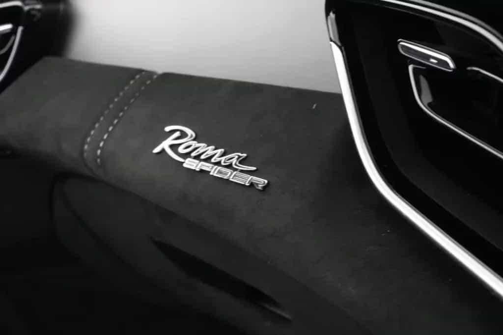 Ferrari Roma Spider Special Color Celleste Trevi 05/2025-photo-24