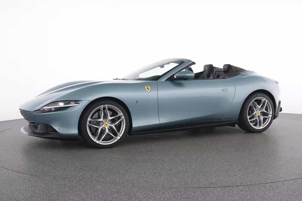 Ferrari Roma Spider Special Color Celleste Trevi 05/2025-photo-3