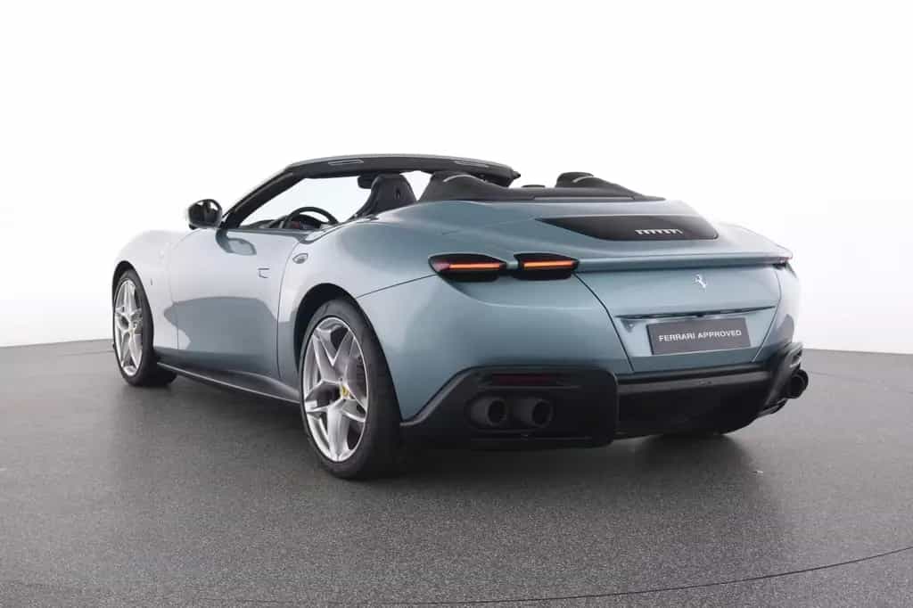 Ferrari Roma Spider Special Color Celleste Trevi 05/2025-photo-7