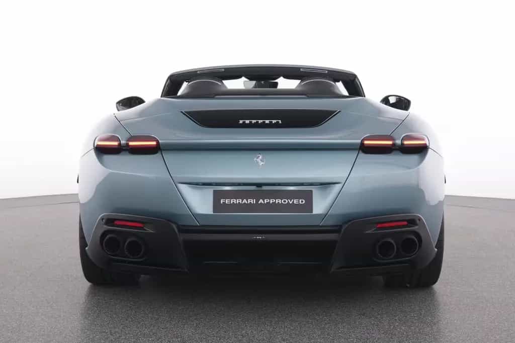 Ferrari Roma Spider Special Color Celleste Trevi 05/2025-photo-8