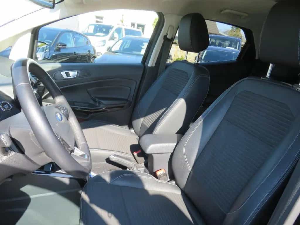 Ford EcoSport v.+WSS+Lenkrad 08/2018-photo-7
