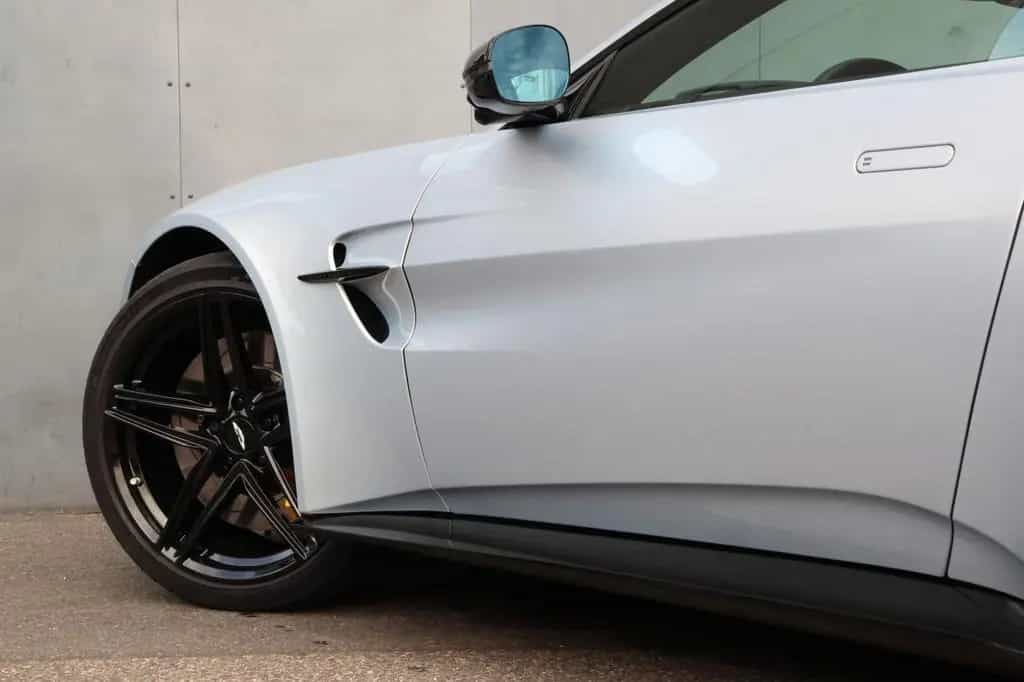 Aston Martin V8 Vantage 4.0 Coupé, 10/2024-photo-12