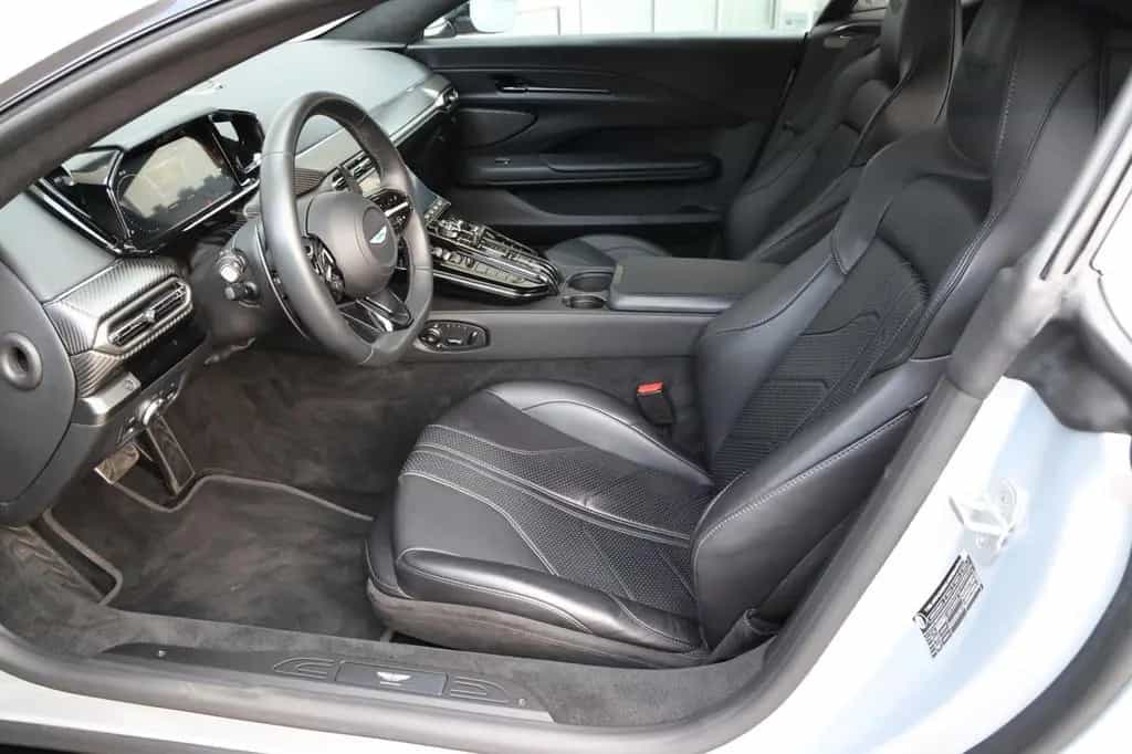 Aston Martin V8 Vantage 4.0 Coupé, 10/2024-photo-17