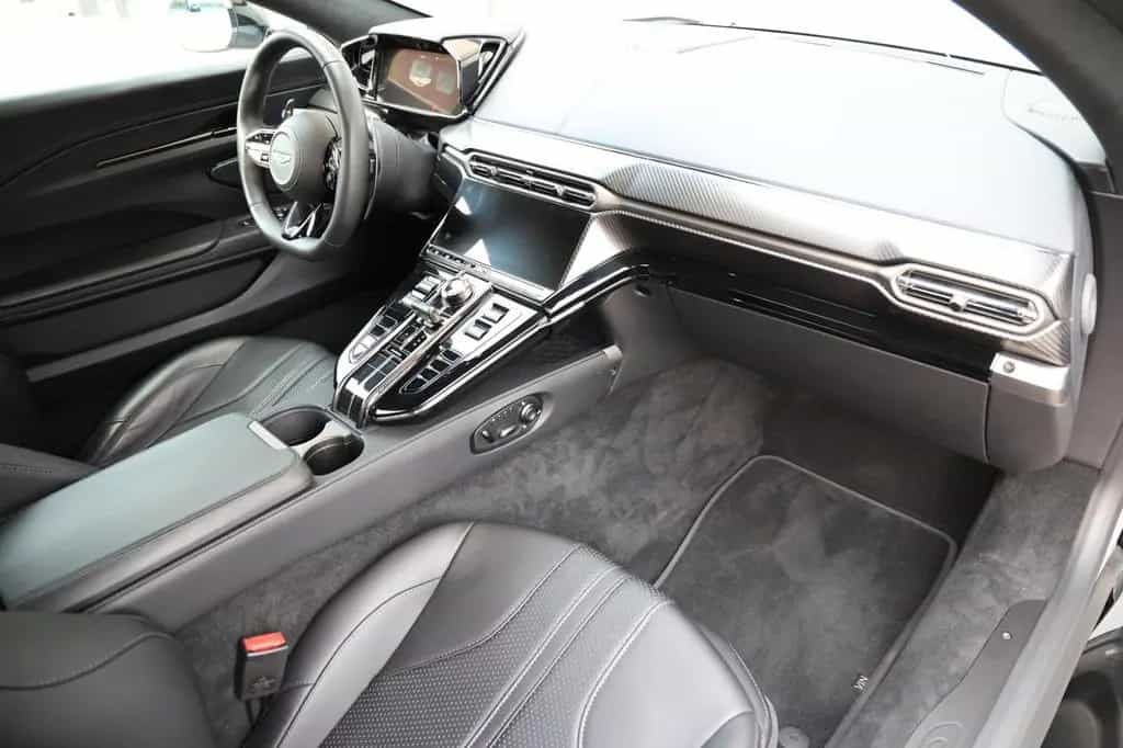 Aston Martin V8 Vantage 4.0 Coupé, 10/2024-photo-19