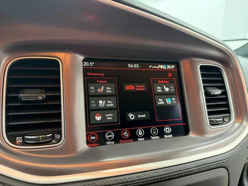 Dodge Charger SXT Plus Smoke Show/Tot.W/Memo/4xShz/20" 07/2022-photo-29