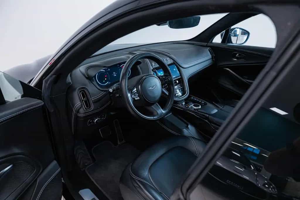 Aston Martin DBX | 4.0 V8 | Onyx Black | Leather | 08/2020-photo-8