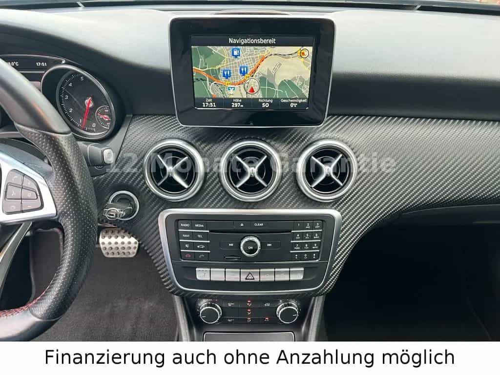 Mercedes-Benz A-Class 180 AMG Line Automatik Kamera Navi Sportpaket 04/2016-photo-20