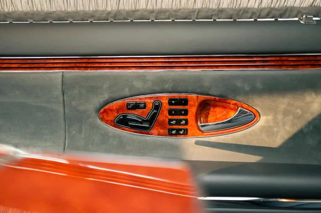 Maybach 62 18,500km, Magic Sky, 1-Owner, Perfect Car 05/2007-photo-15
