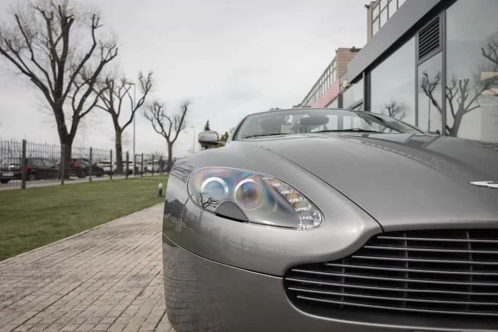 Aston Martin V8 Vantage Roadster 4.3l Sportshift 08/2007-photo-12